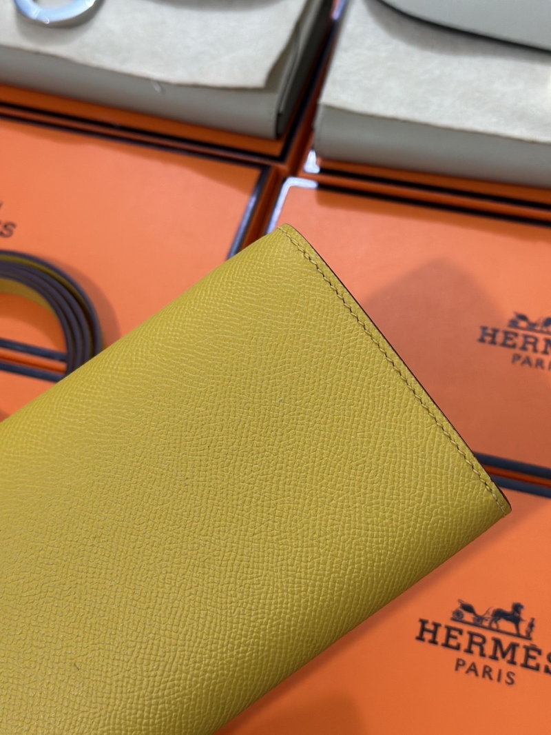 Hermes Wallets & Purse